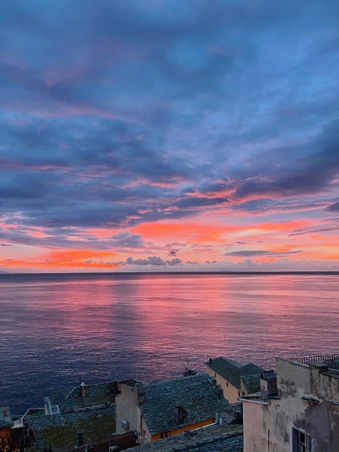 CASA GUASCO superbe duplex au cœur de la Citadelle, vue à 360 Bastia (Corsica) Exterior foto